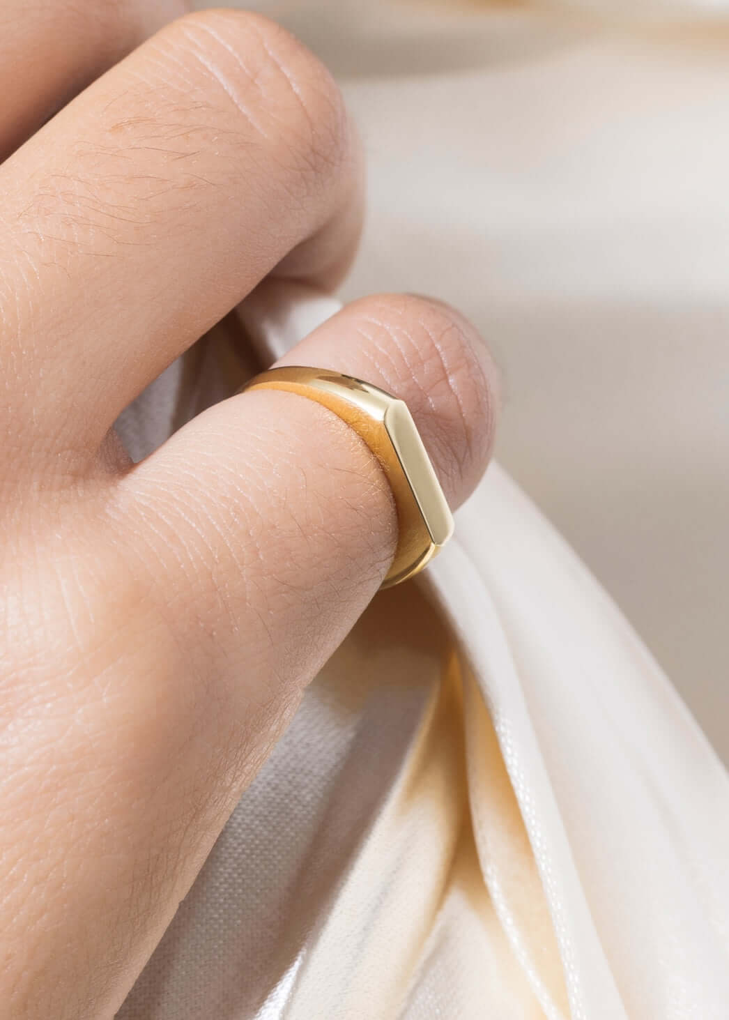bague large 18k Bagues