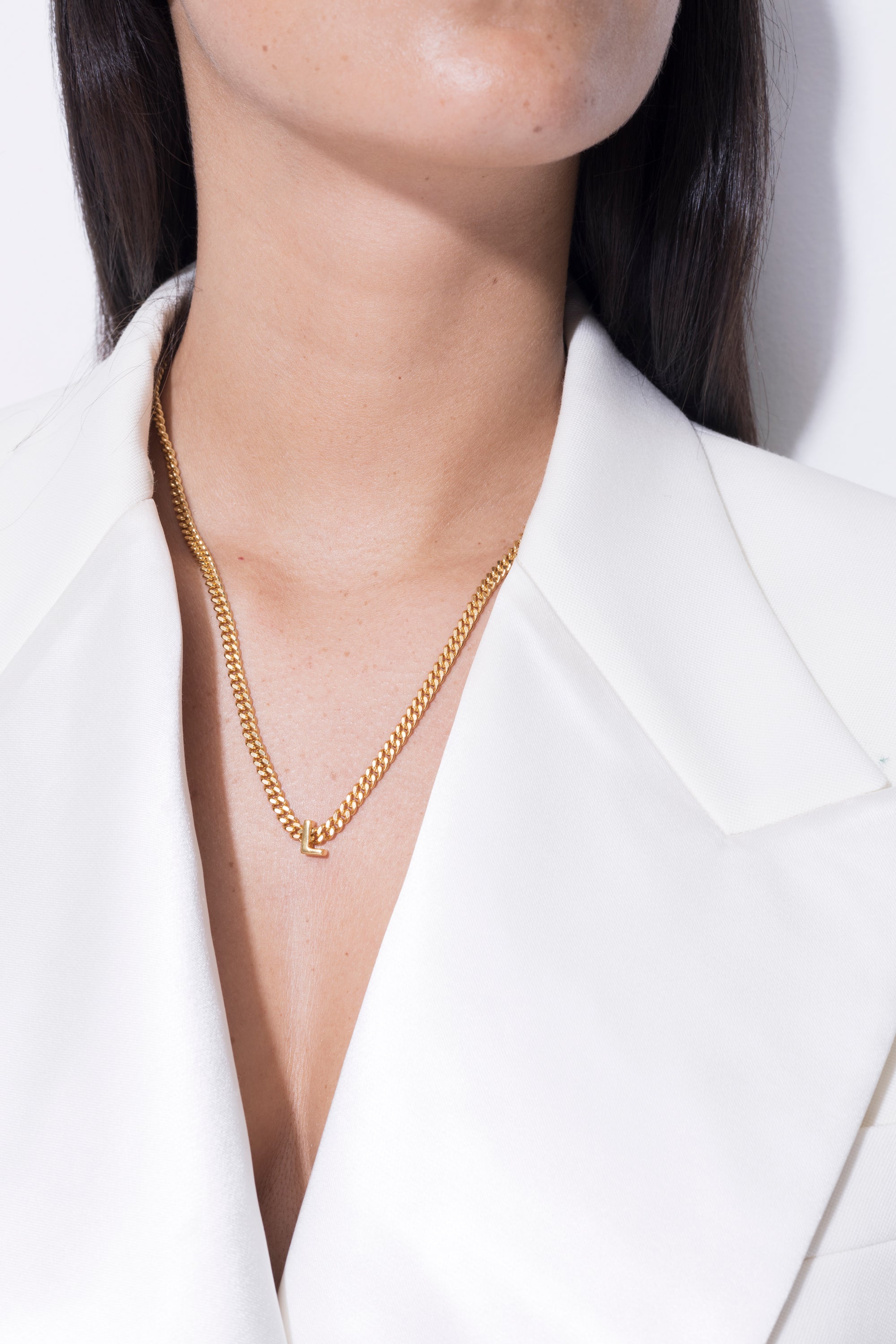 collier alphabet avec pendentif L