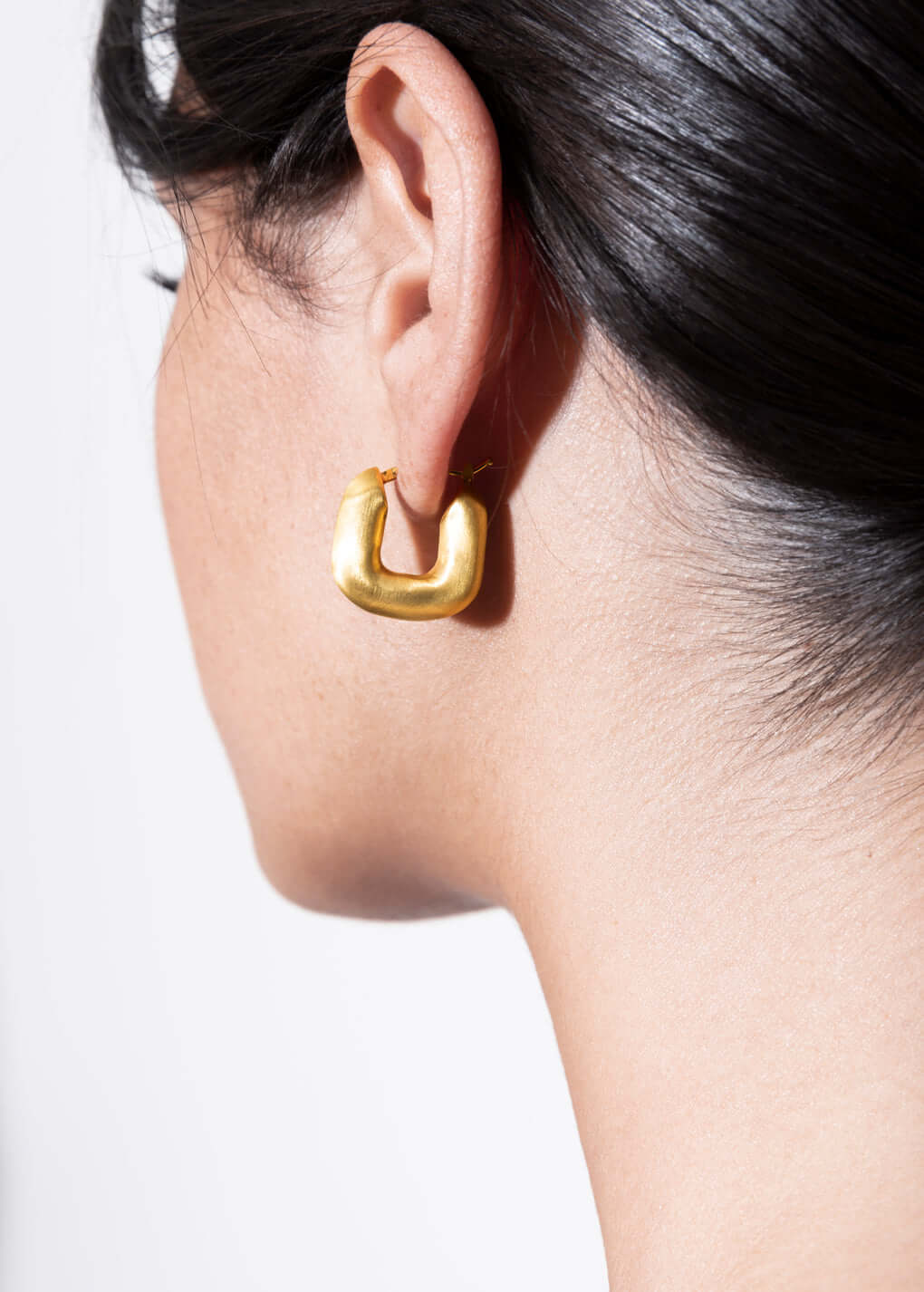 boucles d'oreilles magda huggies