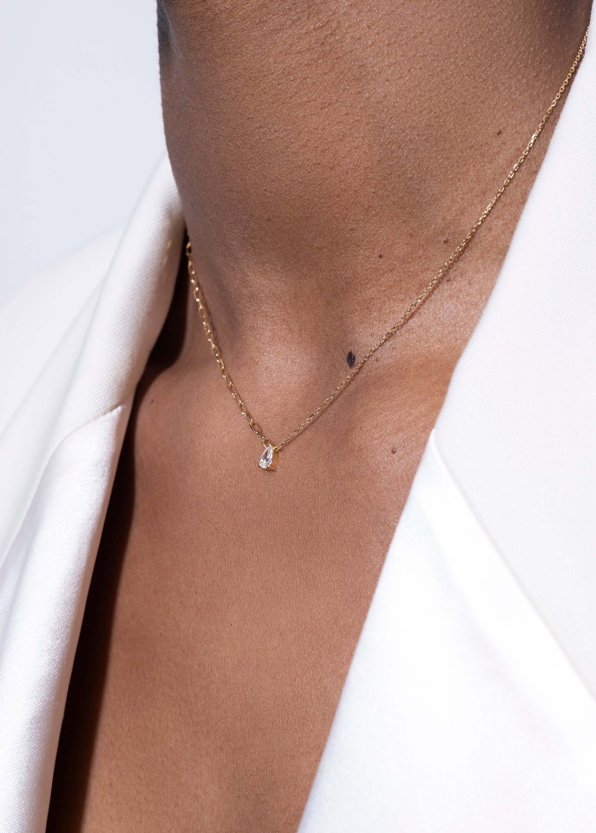 collier poire collier diamant 18k