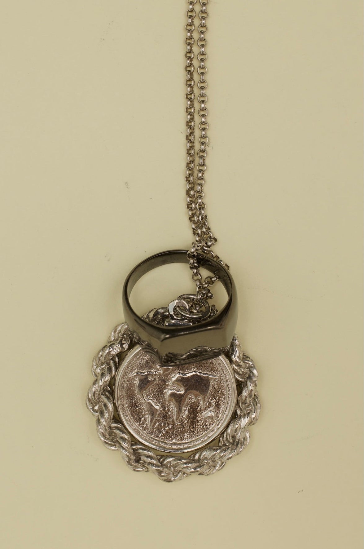 CINCO Vintage — Silver No. 082 Necklaces