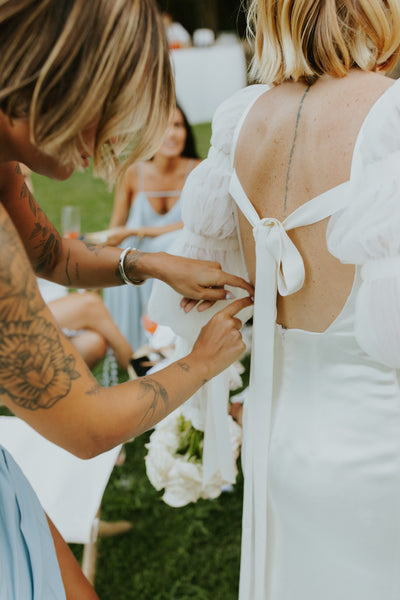LA FÊTE PRÉNUPTIALE ET LES DEMOISELLES D'HONNEUR