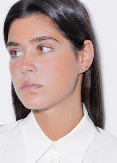 boucle d'oreille clou vide 18k Boucles d'oreilles