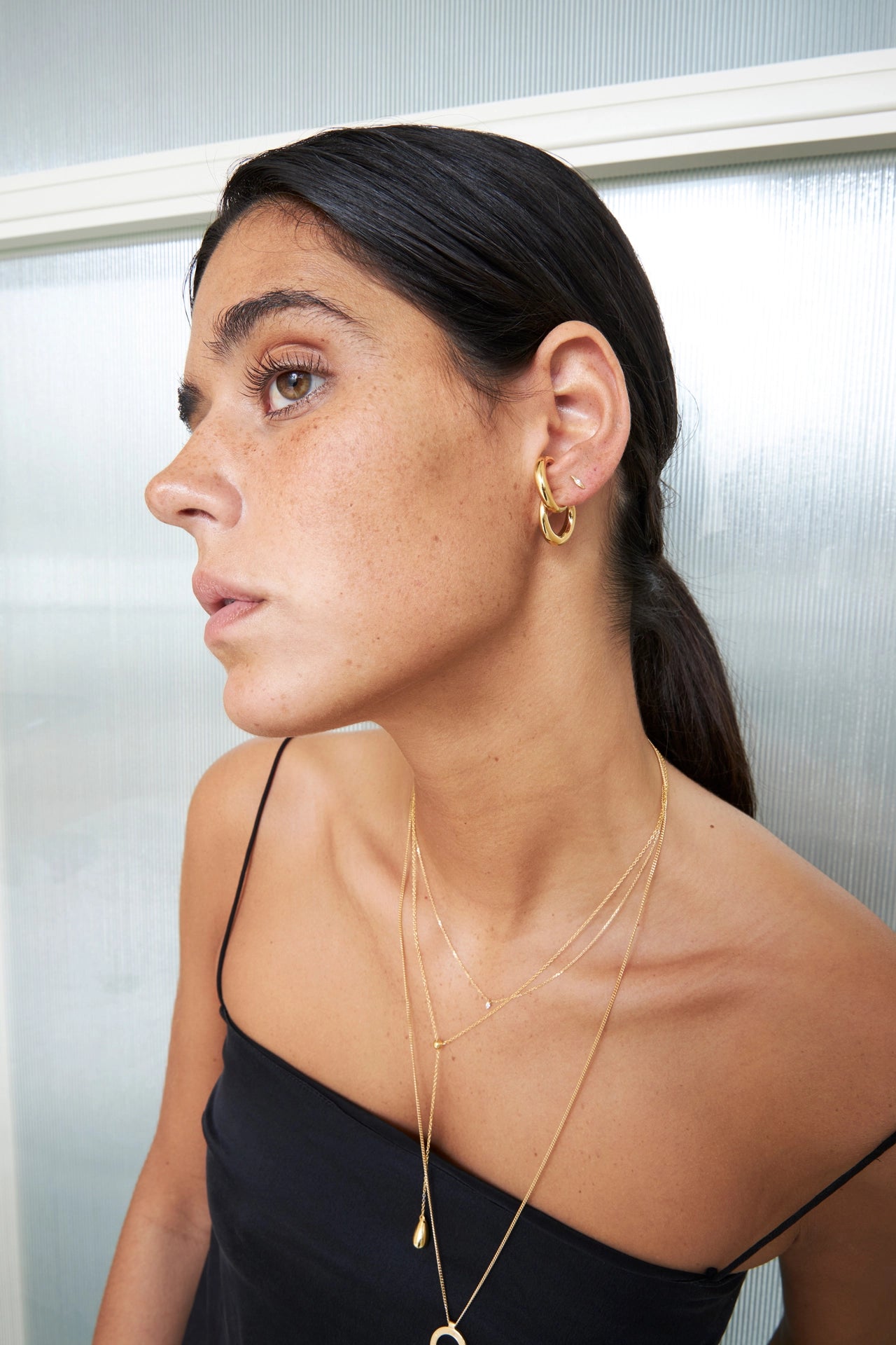 Boucles d'oreilles créoles cachées Clara