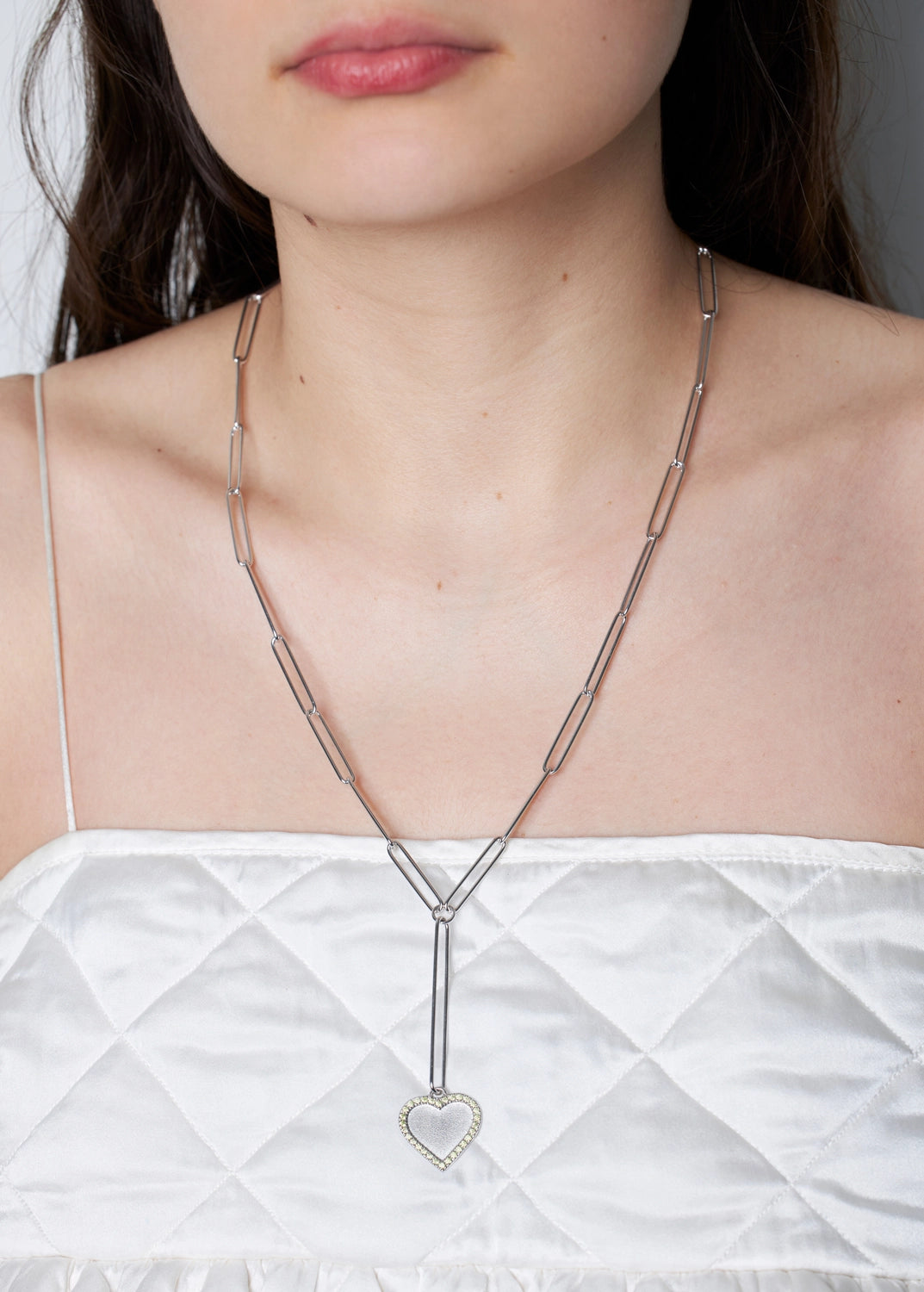 collier en jade vert Colliers