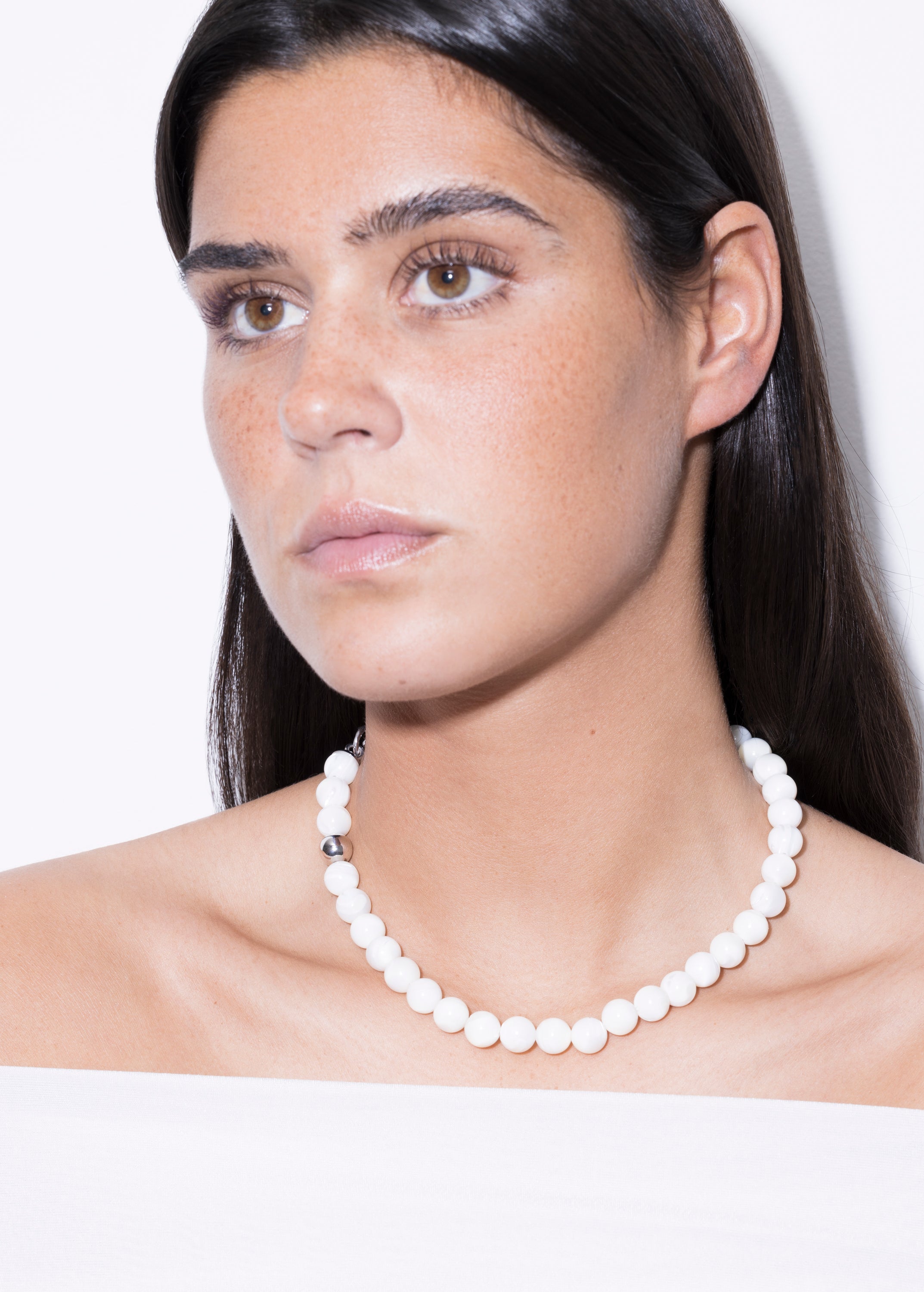 Nacre collar model f8a4142f 2fee 49d0 b7bb 183cf8b45d97