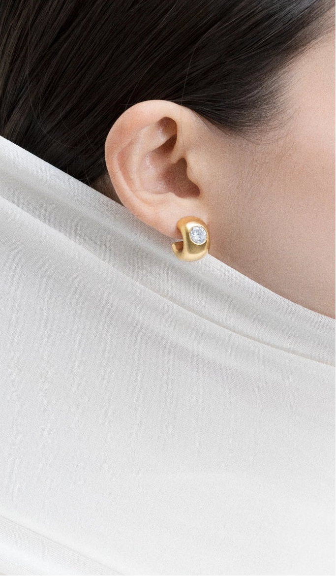 violet halo huggies Earrings