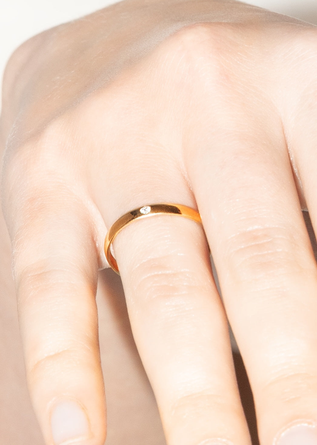 we 18k engagement multiple diamonds ring